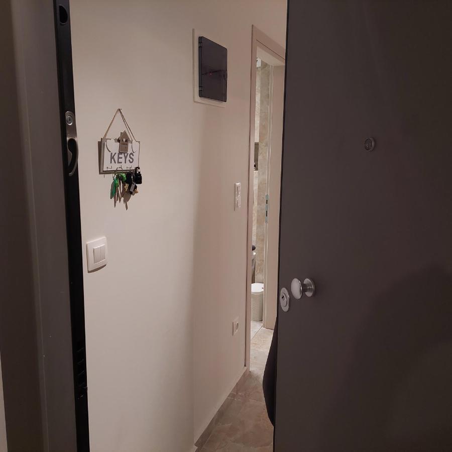 Budget Apartment To The Center เทสซาโลนิกิ ภายนอก รูปภาพ