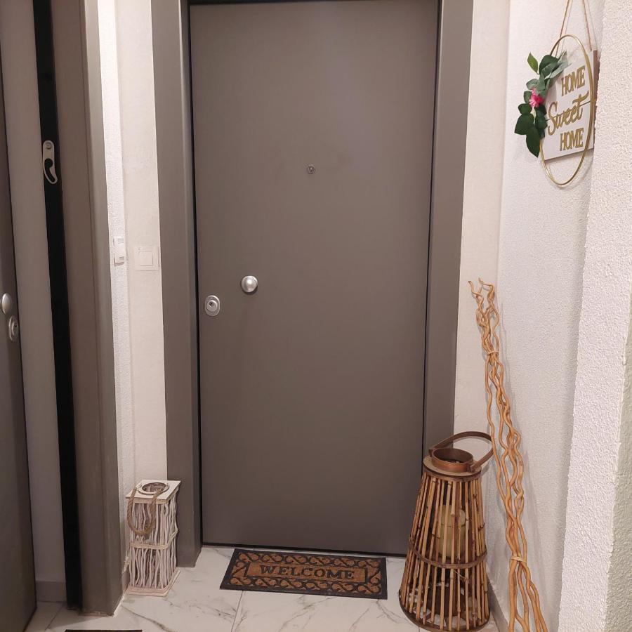 Budget Apartment To The Center เทสซาโลนิกิ ภายนอก รูปภาพ