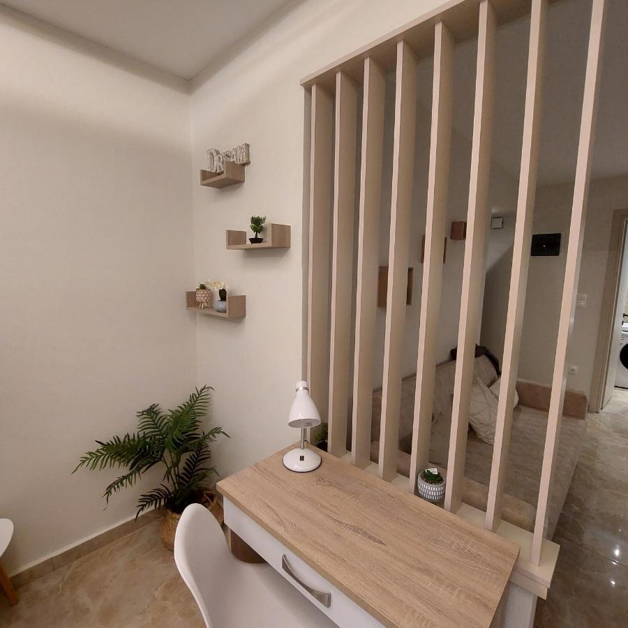 Budget Apartment To The Center เทสซาโลนิกิ ภายนอก รูปภาพ